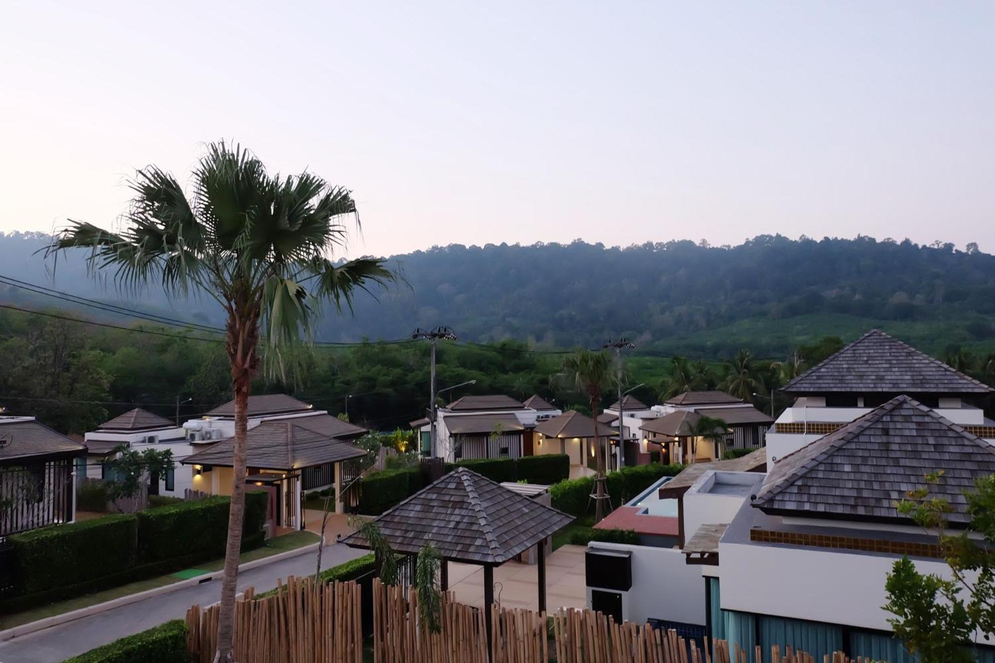 Ozone Villa Phuket Pa Khlok Exteriér fotografie